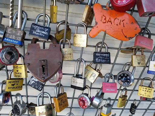 Clothing Store «Victoria Gardens», reviews and photos, 12505 N Main St, Rancho Cucamonga, CA 91739, USA