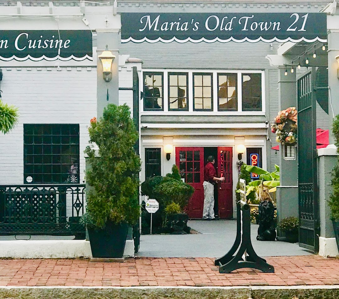 Marias Old Town 21
