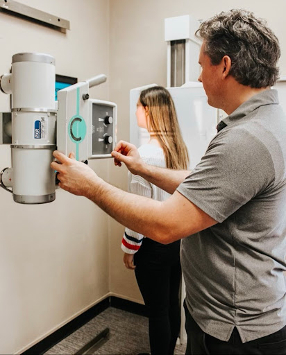 New Wave Chiropractic Center image