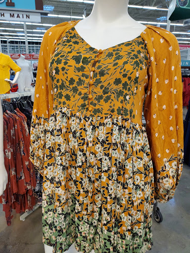 Grocery Store «H.E.B.», reviews and photos, 2805 Business Center Dr, Pearland, TX 77584, USA