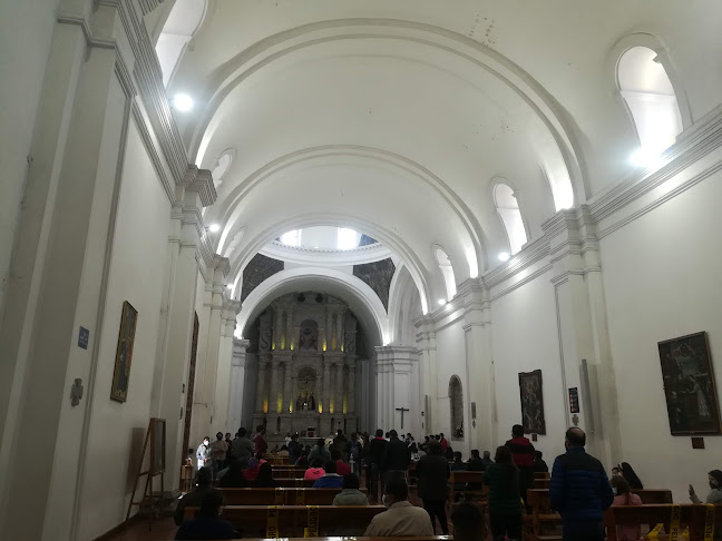 Opiniones de Catedral Católica de Latacunga - Parroquia Eclesiástica San Vicente Mártir q en Latacunga - Iglesia