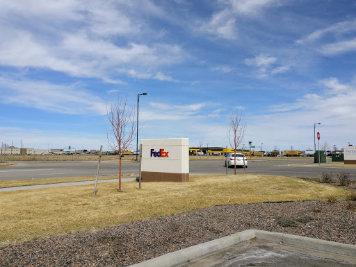 Shipping and Mailing Service «FedEx Ship Center», reviews and photos, 9950 E 40th Ave, Denver, CO 80230, USA