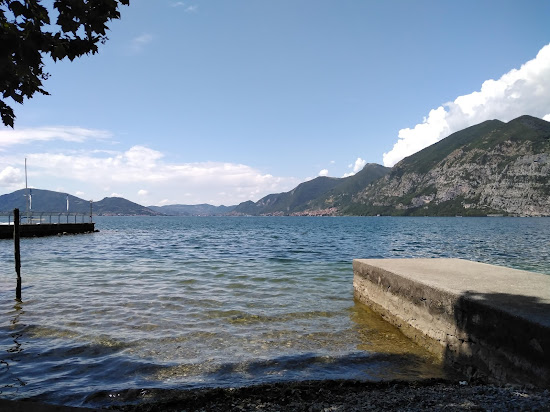 Spiaggia libera Pilzone