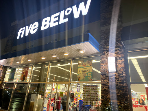 Variety Store «Five Below», reviews and photos, 1255 Raritan Rd, Clark, NJ 07066, USA