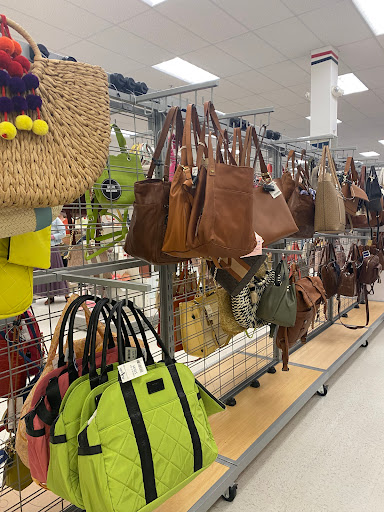 Department Store «Marshalls & HomeGoods», reviews and photos, 1460 10th Way NE, Issaquah, WA 98027, USA