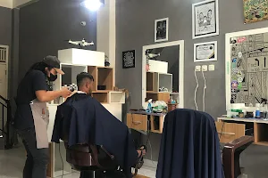 Baxt Barbershop image