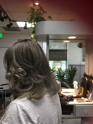 Beauty Salon «Hilites Hair Salon», reviews and photos, 11825 Scaggsville Rd, Fulton, MD 20759, USA