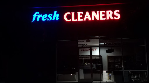 Dry Cleaner «Fresh Cleaners At Natomas», reviews and photos, 3230 Arena Blvd #200, Sacramento, CA 95834, USA