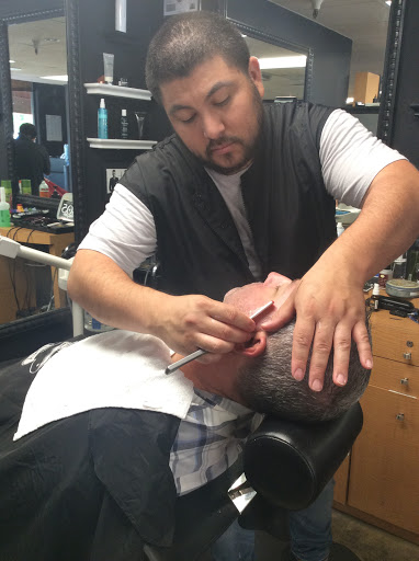 Barber Shop «The Shaky Razor Barbershop», reviews and photos, 2438 San Ramon Valley Blvd, San Ramon, CA 94583, USA
