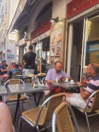 Atmosphère du Restaurant turc Delice Royal kebab HALAL à Nice - n°11