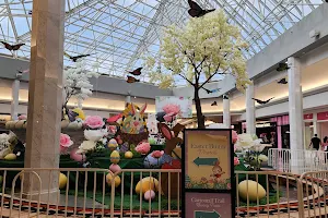 Lakeside Shopping Center image