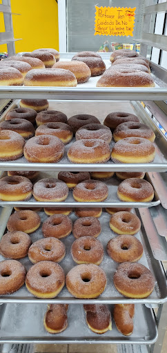 Mexican Grocery Store «La Mexicana Grocery Store», reviews and photos, 31 W 9 Mile Rd, Pensacola, FL 32534, USA