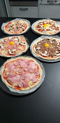 Photos du propriétaire du Pizzas à emporter Anca-Pizza-Four-A-Bois à Maen Roch - n°2