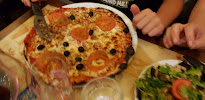 Plats et boissons du Pizzeria Mona Pizzas à Saumur - n°12