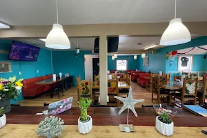 El Crucero Mexican Restaurant image