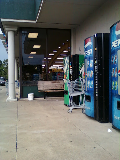 Supermarket «Warehouse Market», reviews and photos, 1507 W 51st St, Tulsa, OK 74107, USA