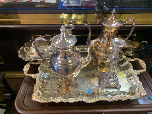 Antique Store «Elite Galleries», reviews and photos, 5517 US-19, New Port Richey, FL 34652, USA