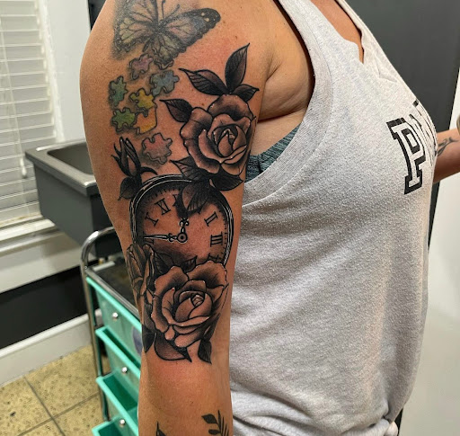 Tattoo Shop «Seventh Seal Tattoo», reviews and photos, 921 Jenks Ave, Panama City, FL 32401, USA