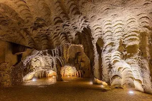 Hercules Caves image