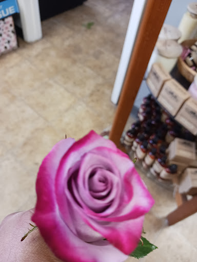 Florist «Treasures To Adore», reviews and photos, 1313 Carolyn Ct, Humble, TX 77338, USA