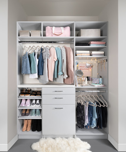 Inspired Closets by Maxwell's