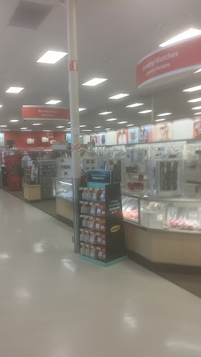 Department Store «Target», reviews and photos, 3173 E Shields Ave, Fresno, CA 93726, USA
