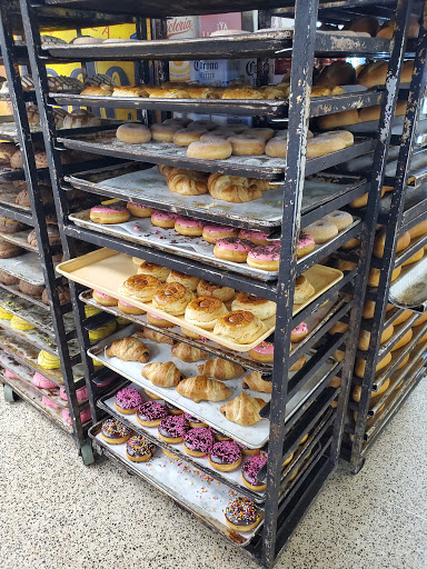 Grocery Store «Super Mercados El Guero», reviews and photos, 850 N Farnsworth Ave, Aurora, IL 60505, USA