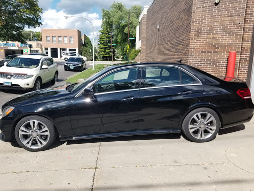 Auto Broker «Tab Auto Brokers», reviews and photos, 4916 N Elston Ave, Chicago, IL 60630, USA