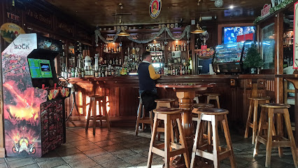 Two Sisters Irish Pub - C. Manzano, 18, 41701 Dos Hermanas, Sevilla, Spain