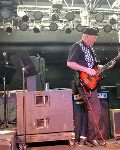 Bar & Grill «The Dog House Bar & Grill», reviews and photos, 2029 Woodlynn Ave, St Paul, MN 55109, USA