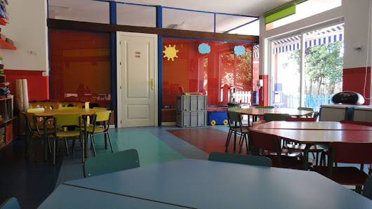 Centro de Educación Infantil Party Av. Cánovas del Castillo, 5, BAJO(GUARDERIA, 29601 Marbella, Málaga, España