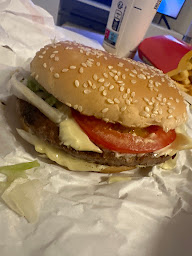 Photo n°111 de McDonald's à École-Valentin ()