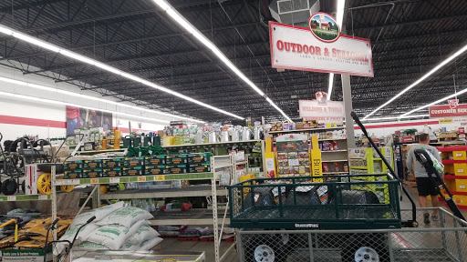 Home Improvement Store «Tractor Supply Co.», reviews and photos, 6801 Florida 50, Groveland, FL 34736, USA