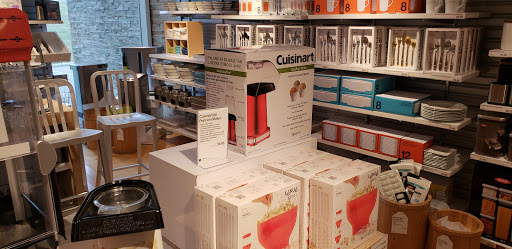 Furniture Store «Crate and Barrel», reviews and photos, 630 Commons Way, Bridgewater, NJ 08807, USA