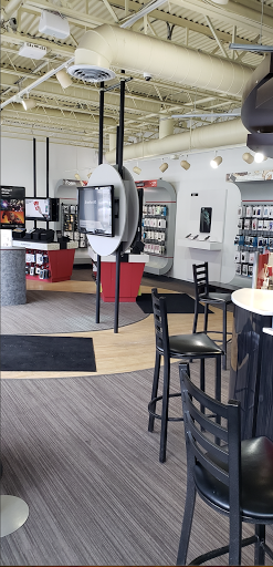 Cell Phone Store «Verizon Authorized Retailer, TCC», reviews and photos, 25 Lake St N, Forest Lake, MN 55025, USA