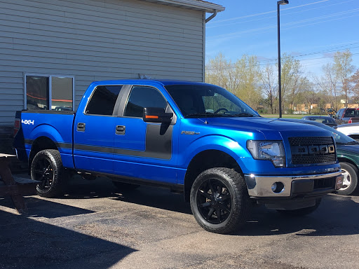 Used Car Dealer «West Suburban Auto Sales», reviews and photos, 610 Hwy 55, Buffalo, MN 55313, USA