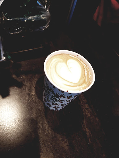 Coffee Shop «Starbucks», reviews and photos, 1530 Lone Oak Rd, Paducah, KY 42003, USA