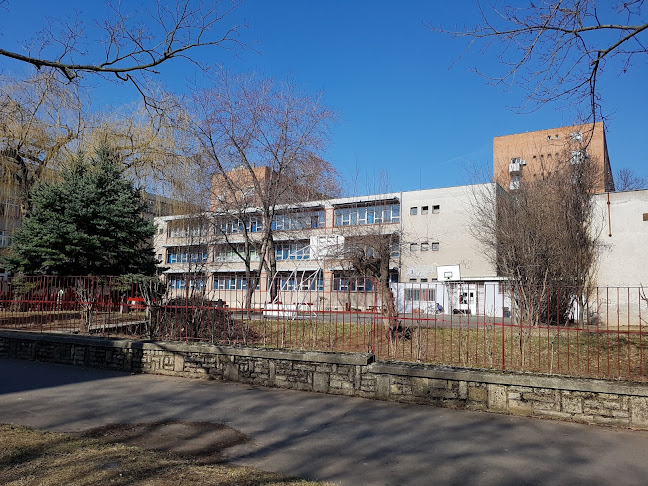 Pécs, Bánki Donát út 2, 7633