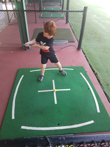 Golf Course «Fox Meadow Golf Center», reviews and photos, 2880 NJ-73, Maple Shade Township, NJ 08052, USA