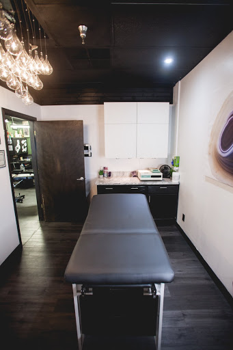 Tattoo Shop «5 Point Studios», reviews and photos, 1800 NW 86th St, Clive, IA 50325, USA