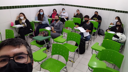 Grau Técnico Curitiba Centro: Administração, Enfermagem e Radiologia
