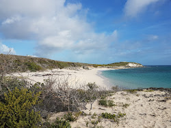 Zdjęcie Sunrise Bay beach z proste i długie