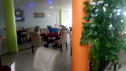 The Experience Restaurant & Bar - Ku Plaza, Benin Sapele Rd, opposite PZ junction, Benin City, Nigeria