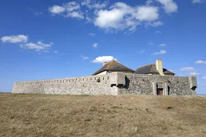 Le Fort du Loch image