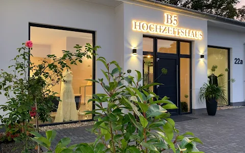 B5 Hochzeitshaus image