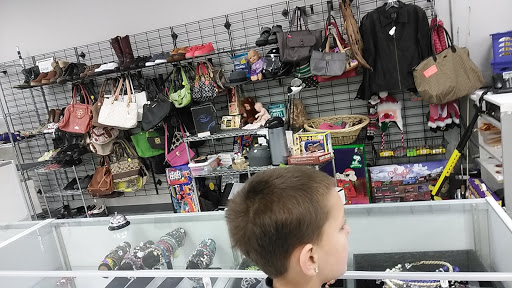 Thrift Store «Fairfield Crossings Goodwill Store», reviews and photos, 4605 Dixie Hwy, Fairfield, OH 45014, USA