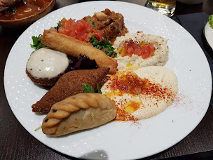 Photo n°32 de MAZATS - Restaurant Libanais à Vauréal ()