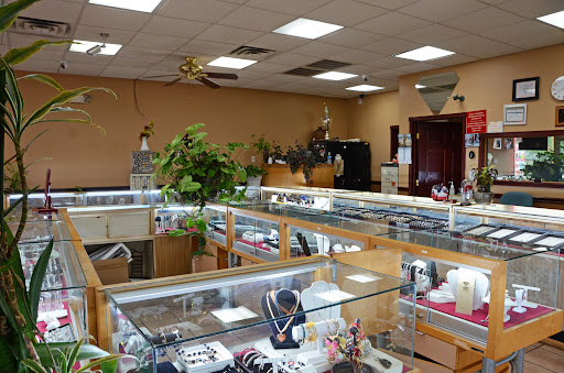 Jeweler «Alvarez Jewelry», reviews and photos, 2105 Irving Park Rd, Hanover Park, IL 60133, USA