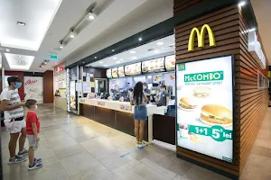 McDonald's Iulius Mall image