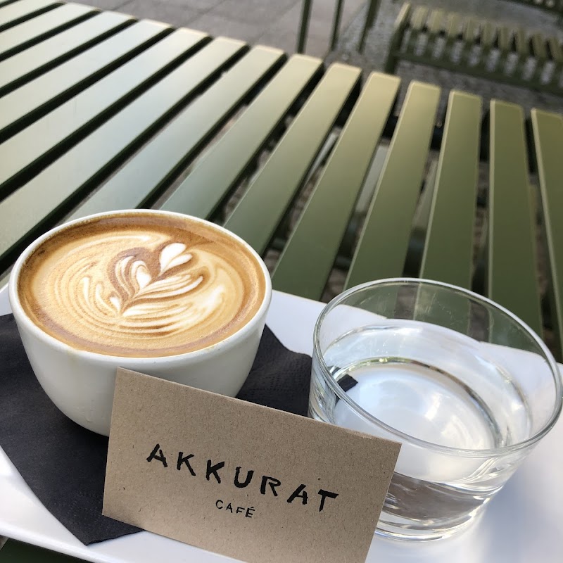 AKKURAT Café